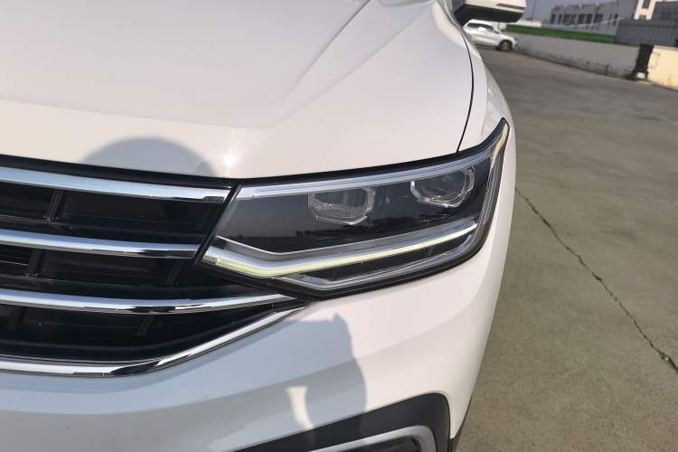 Used Volkswagen Tiguan L 2022 330TSI Automatic Two-Wheel Drive Comfort Edition Exterior 6
