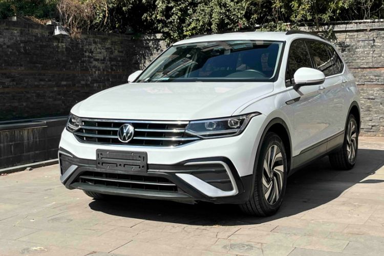 Used Volkswagen Tiguan L 2022 330TSI Automatic Two-Wheel Drive Comfort Edition Exterior 9