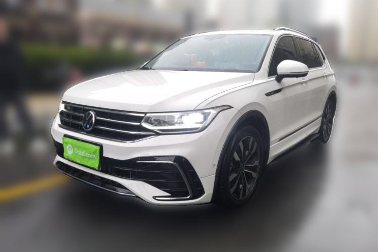Used Volkswagen Tiguan L 2022 330TSI Automatic Two-Wheel Drive R-Line Enhanced Edition Guazi used car, China used car export, Used car for sale, Used cars, Cheapest cars for sale