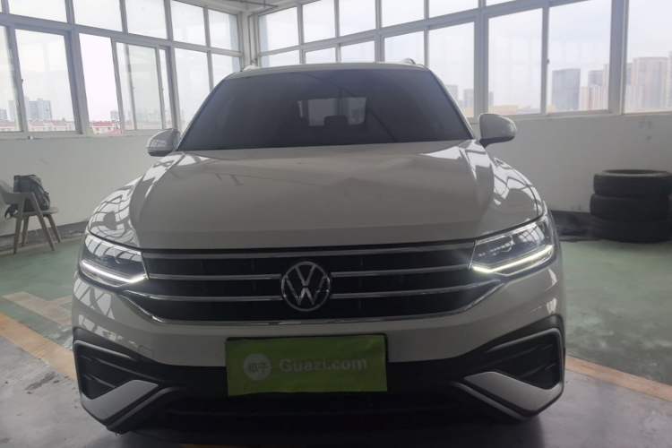 Used Volkswagen Tiguan L 2022 330TSI Automatic Two-Wheel Drive Smart Edition Front