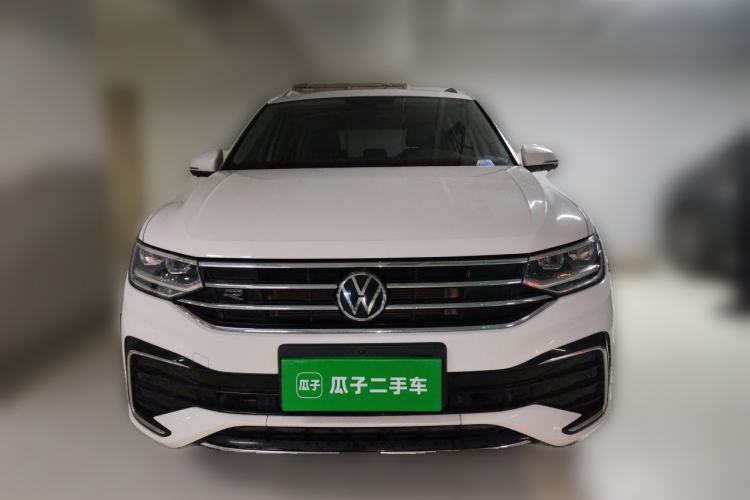 Used Volkswagen Tiguan L 2022 330TSI Automatic Two-Wheel Drive R-Line Enhanced Edition Front