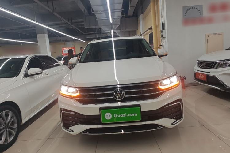 Used Volkswagen Tiguan L 2022 330TSI Automatic Two-Wheel Drive R-Line Enhanced Edition Front