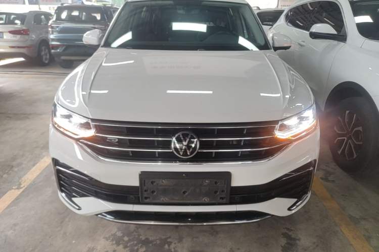 Used Volkswagen Tiguan L 2022 330TSI Automatic Two-Wheel Drive R-Line Enhanced Edition Front