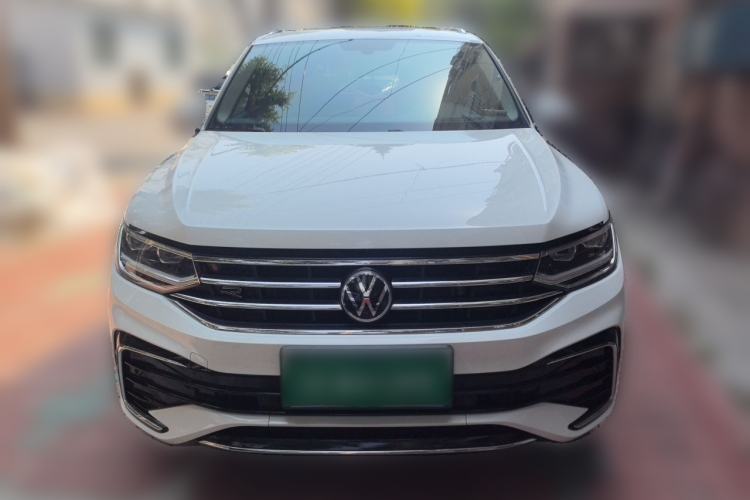 Used Volkswagen Tiguan L 2022 330TSI Automatic Two-Wheel Drive R-Line Enhanced Edition Front