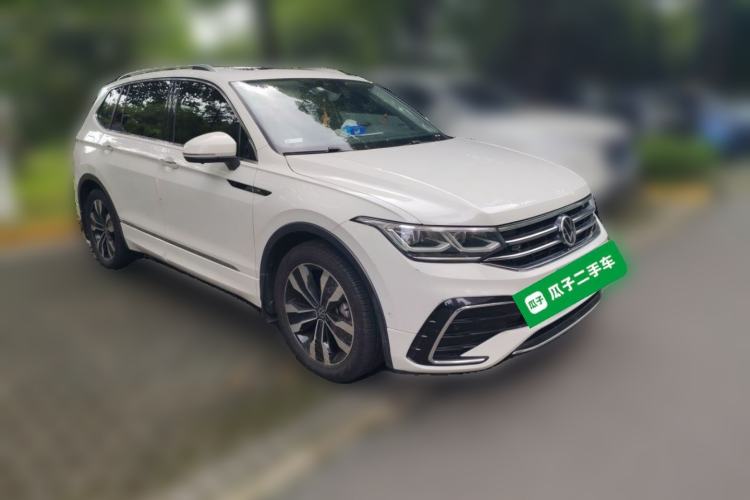Used Volkswagen Tiguan L 2022 330TSI Automatic Two-Wheel Drive R-Line Flagship Edition Front Right 45 Deg
