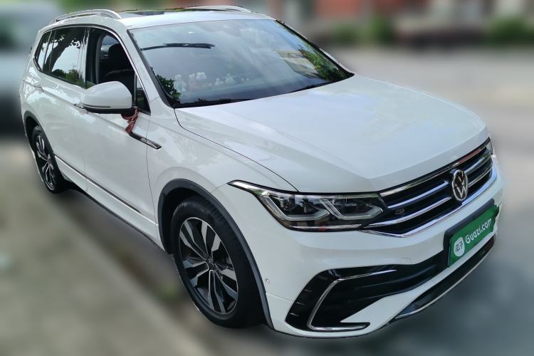 Used Volkswagen Tiguan L 2022 330TSI Automatic Two-Wheel Drive R-Line Flagship Edition Front Right 45 Deg
