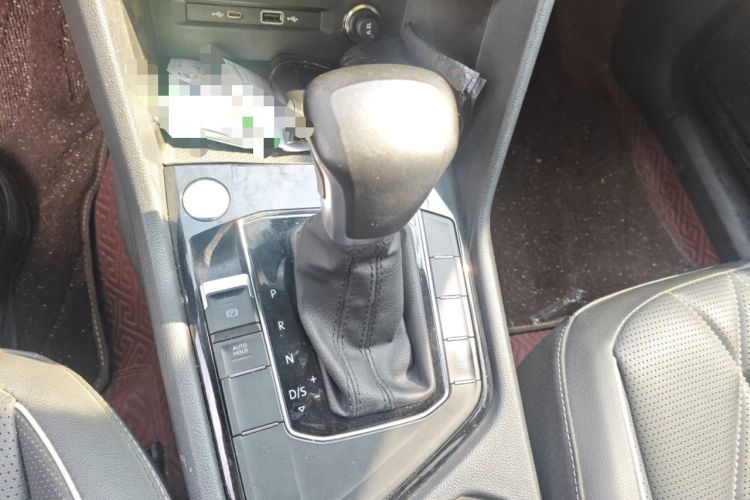 Used Volkswagen Tiguan L 2022 330TSI Automatic Two-Wheel Drive Smart Edition Gear Lever