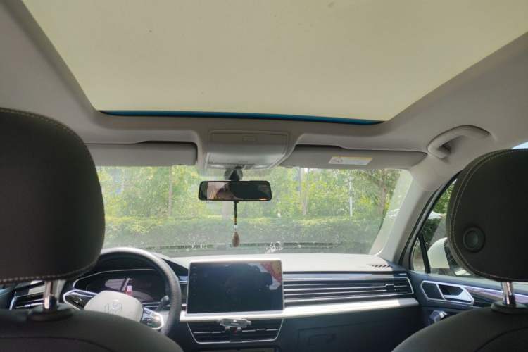 Used Volkswagen Tiguan L 2022 330TSI Automatic Two-Wheel Drive Smart Edition Headliner