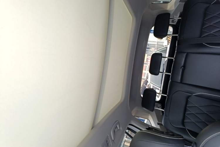 Used Volkswagen Tiguan L 2022 330TSI Automatic Two-Wheel Drive R-Line Enhanced Edition Headliner