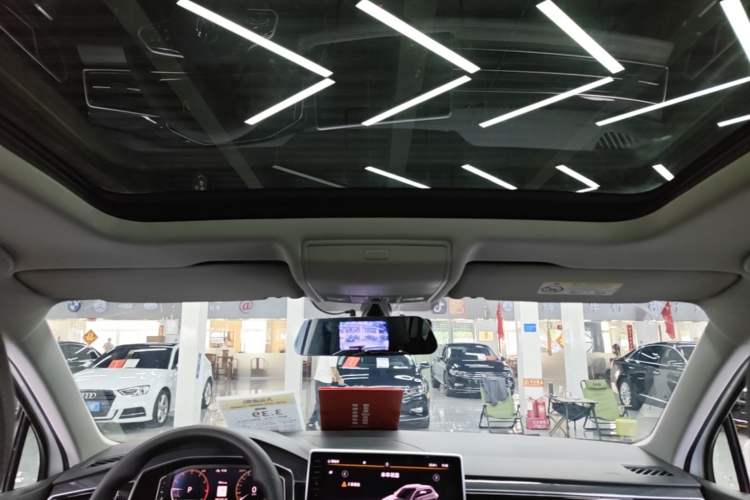 Used Volkswagen Tiguan L 2022 330TSI Automatic Two-Wheel Drive R-Line Enhanced Edition Headliner