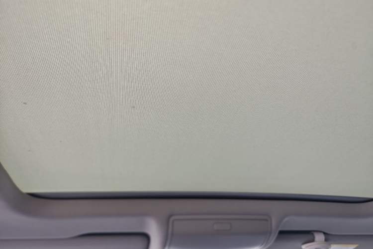 Used Volkswagen Tiguan L 2022 330TSI Automatic Two-Wheel Drive R-Line Enhanced Edition Headliner