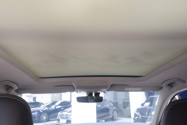 Used Volkswagen Tiguan L 2022 330TSI Automatic Two-Wheel Drive R-Line Enhanced Edition Headliner