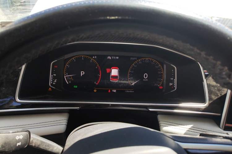 Used Volkswagen Tiguan L 2022 330TSI Automatic Two-Wheel Drive R-Line Enhanced Edition Instrument Cluster