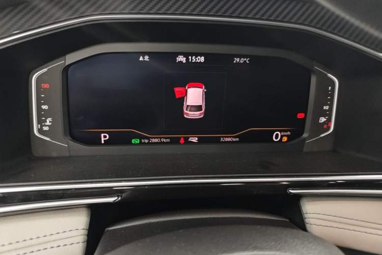 Used Volkswagen Tiguan L 2022 330TSI Automatic Two-Wheel Drive R-Line Enhanced Edition Instrument Cluster
