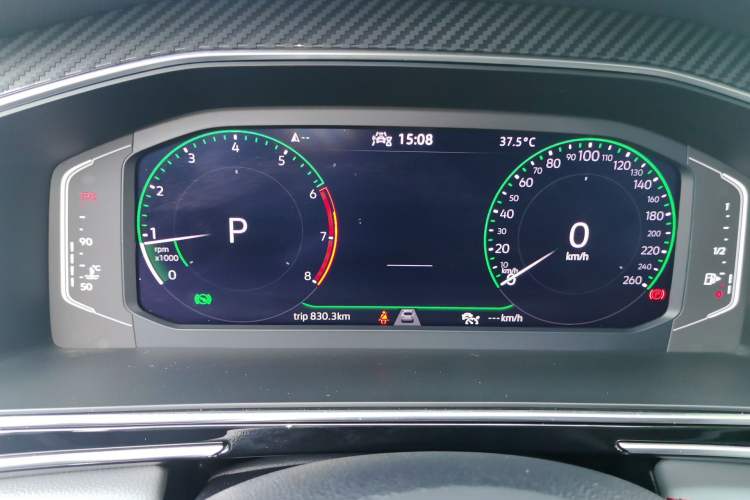 Used Volkswagen Tiguan L 2022 330TSI Automatic Two-Wheel Drive R-Line Flagship Edition Instrument Cluster
