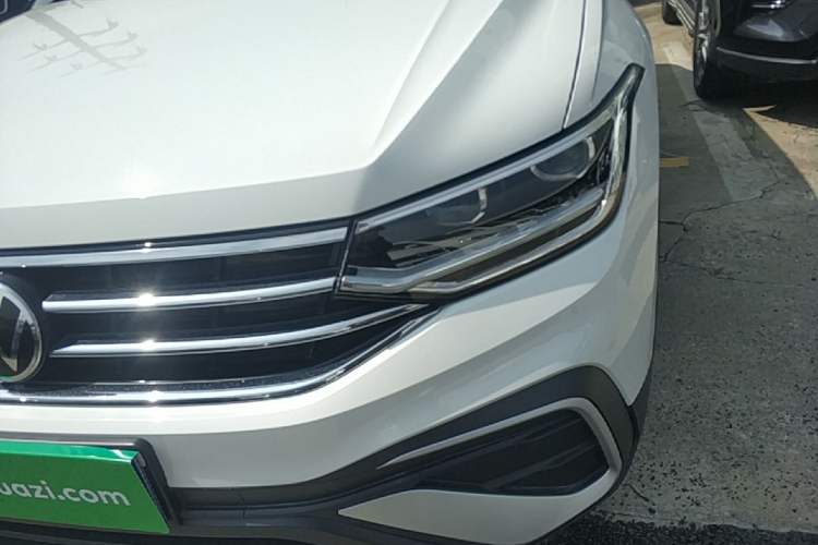 Used Volkswagen Tiguan L 2022 330TSI Automatic Two-Wheel Drive Smart Edition Left Front Headlight