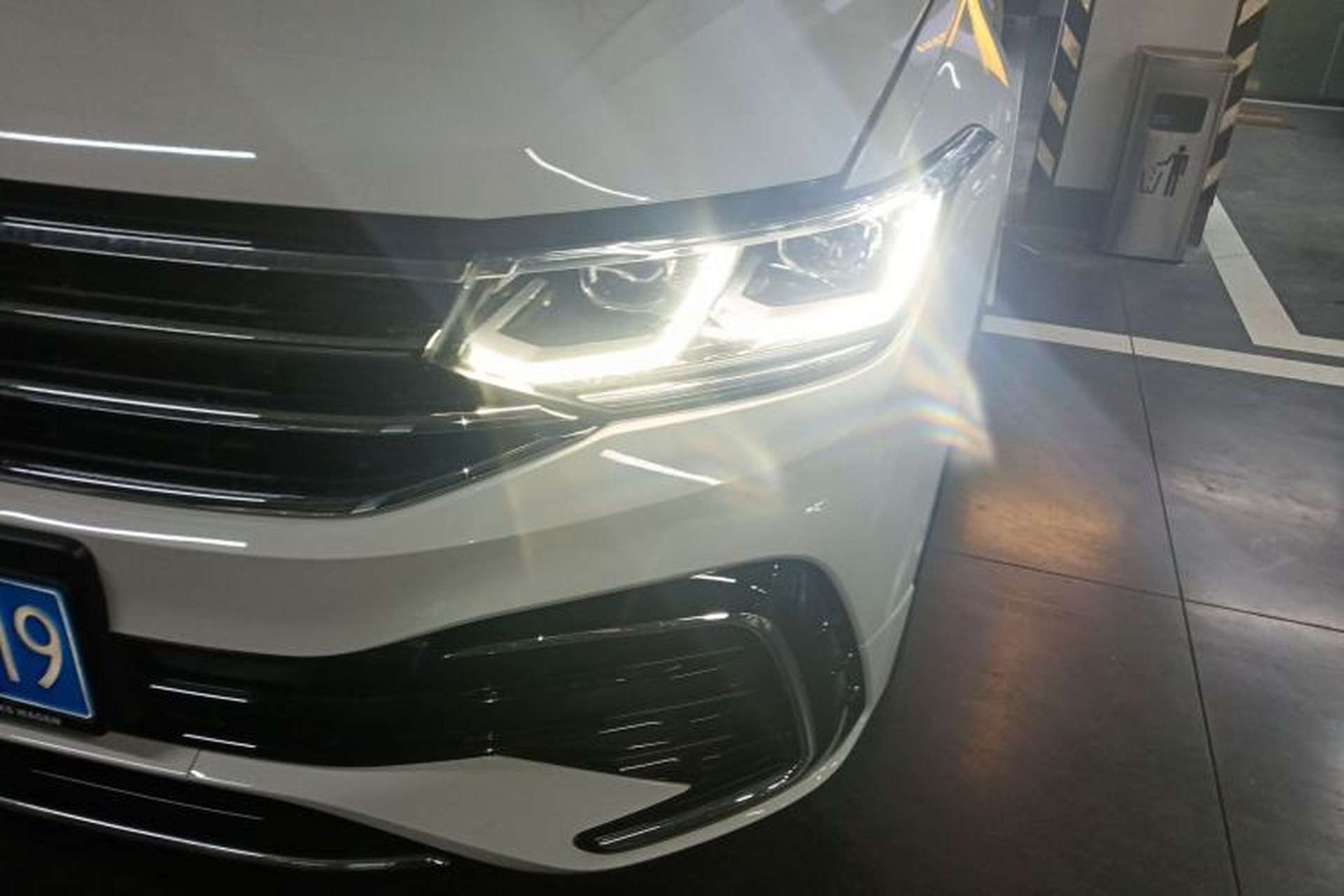 Used Volkswagen Tiguan L 2022 330TSI Automatic Two-Wheel Drive R-Line Enhanced Edition Left Front Headlight