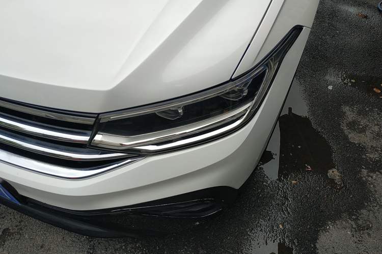 Used Volkswagen Tiguan L 2022 330TSI Automatic Two-Wheel Drive Comfort Edition Left Front Headlight