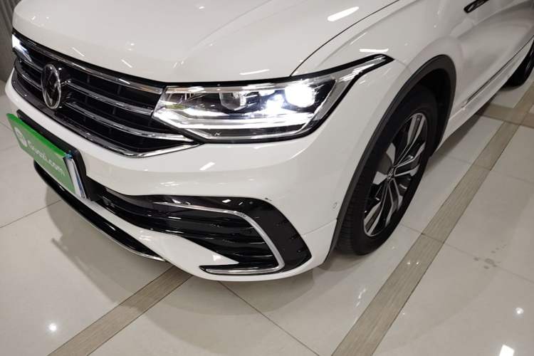 Used Volkswagen Tiguan L 2022 330TSI Automatic Two-Wheel Drive R-Line Enhanced Edition Left Front Headlight