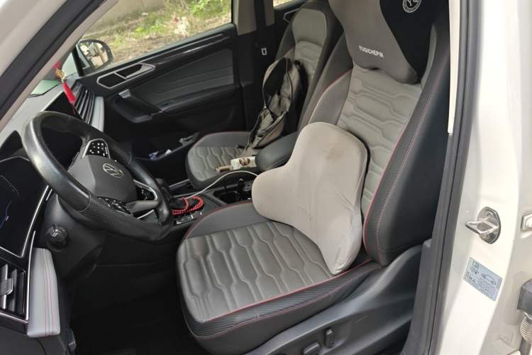 Used Volkswagen Tiguan L 2022 330TSI Automatic Two-Wheel Drive R-Line Flagship Edition Left Front Seat