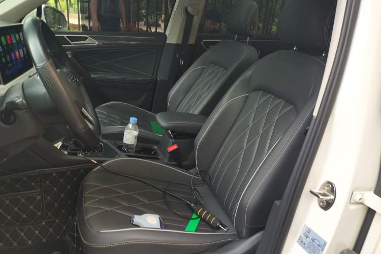 Used Volkswagen Tiguan L 2022 330TSI Automatic Two-Wheel Drive R-Line Enhanced Edition Left Front Seat