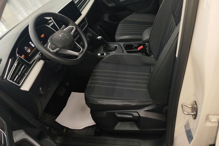 Used Volkswagen Tiguan L 2022 330TSI Automatic Two-Wheel Drive Comfort Edition Left Front Seat