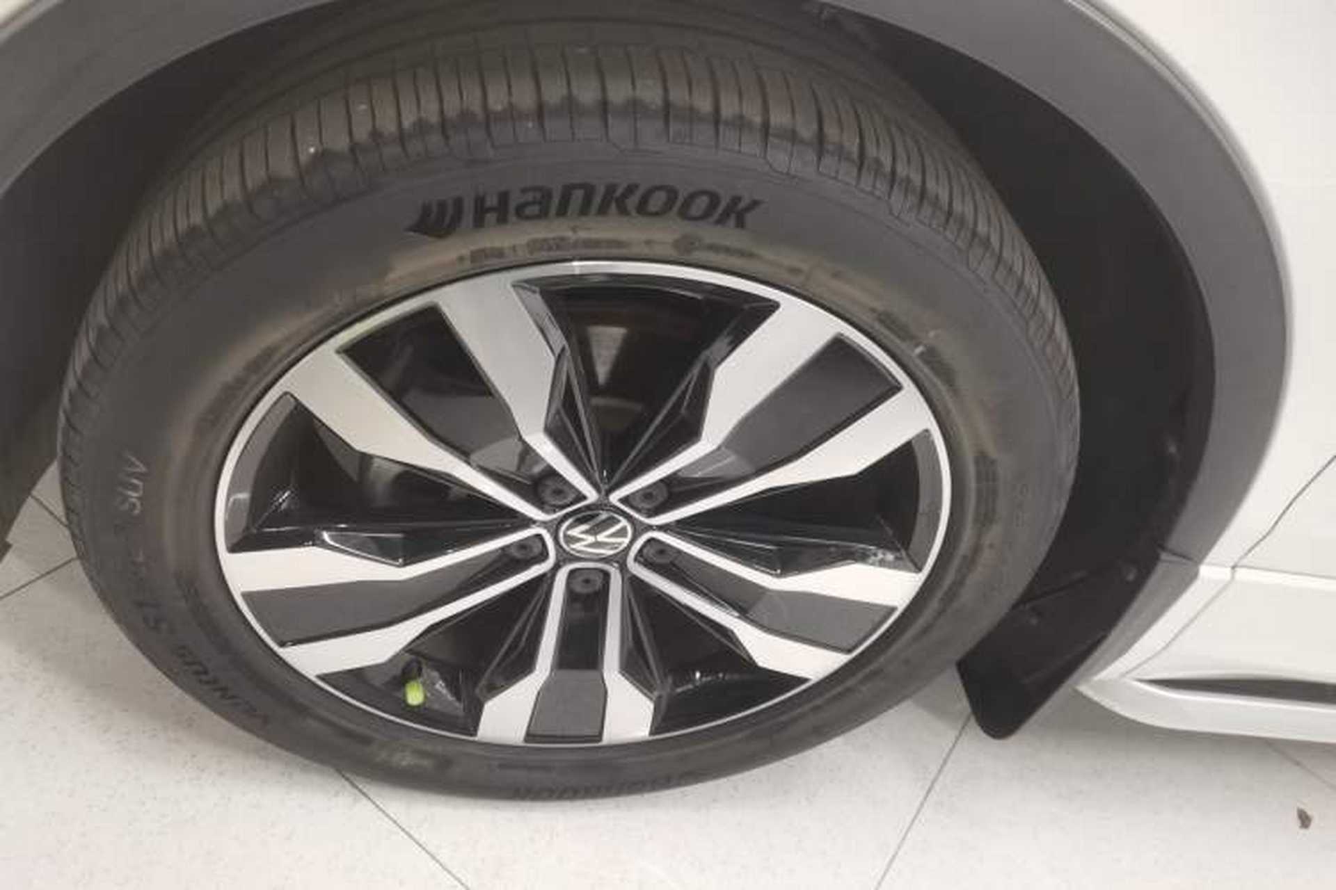Used Volkswagen Tiguan L 2022 330TSI Automatic Two-Wheel Drive R-Line Enhanced Edition Left Front Wheel Hub