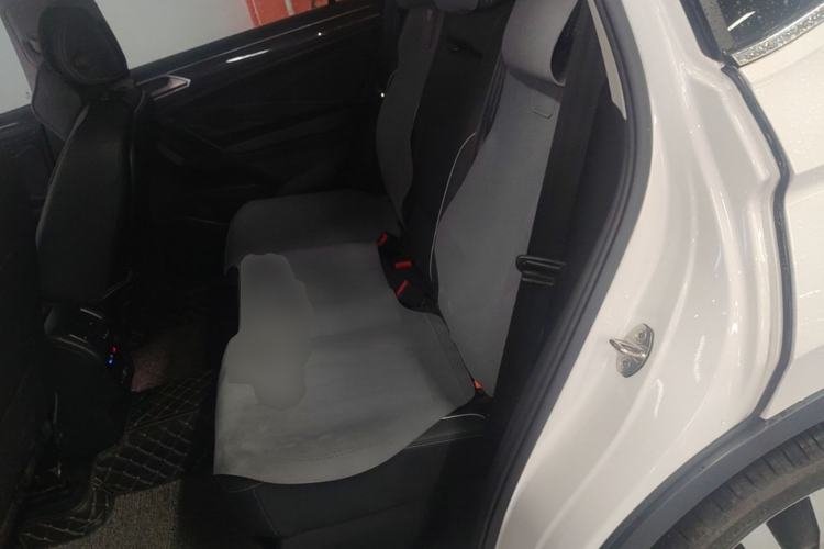 Used Volkswagen Tiguan L 2022 330TSI Automatic Two-Wheel Drive R-Line Enhanced Edition Left Rear Seat