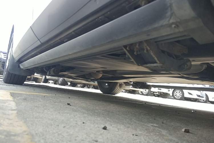 Used Volkswagen Tiguan L 2022 330TSI Automatic Two-Wheel Drive Smart Edition Left Side Sill