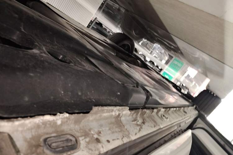 Used Volkswagen Tiguan L 2022 330TSI Automatic Two-Wheel Drive R-Line Enhanced Edition Left Side Sill