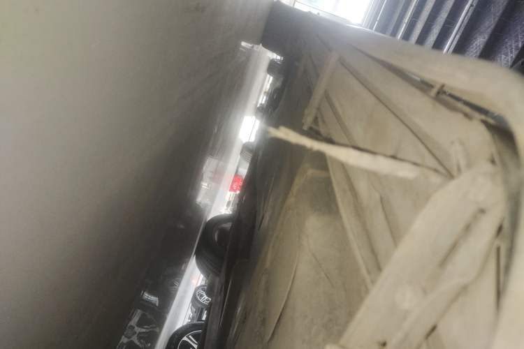 Used Volkswagen Tiguan L 2022 330TSI Automatic Two-Wheel Drive R-Line Enhanced Edition Left Side Sill