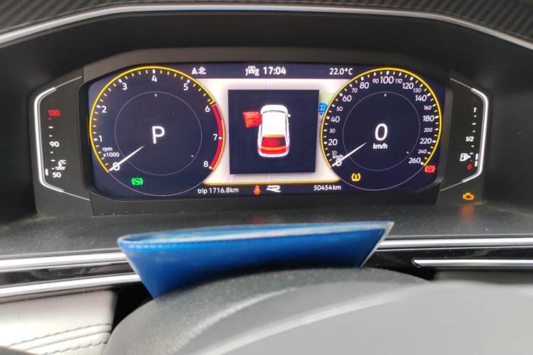 Used Volkswagen Tiguan L 2022 330TSI Automatic Two-Wheel Drive R-Line Enhanced Edition Odometer Close Up