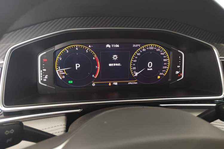 Used Volkswagen Tiguan L 2022 330TSI Automatic Two-Wheel Drive R-Line Enhanced Edition Odometer Close Up