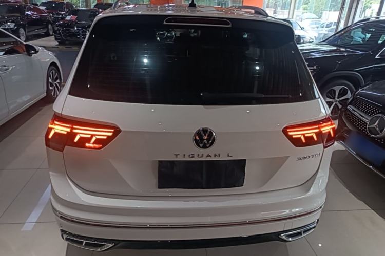 Used Volkswagen Tiguan L 2022 330TSI Automatic Two-Wheel Drive R-Line Enhanced Edition Rear