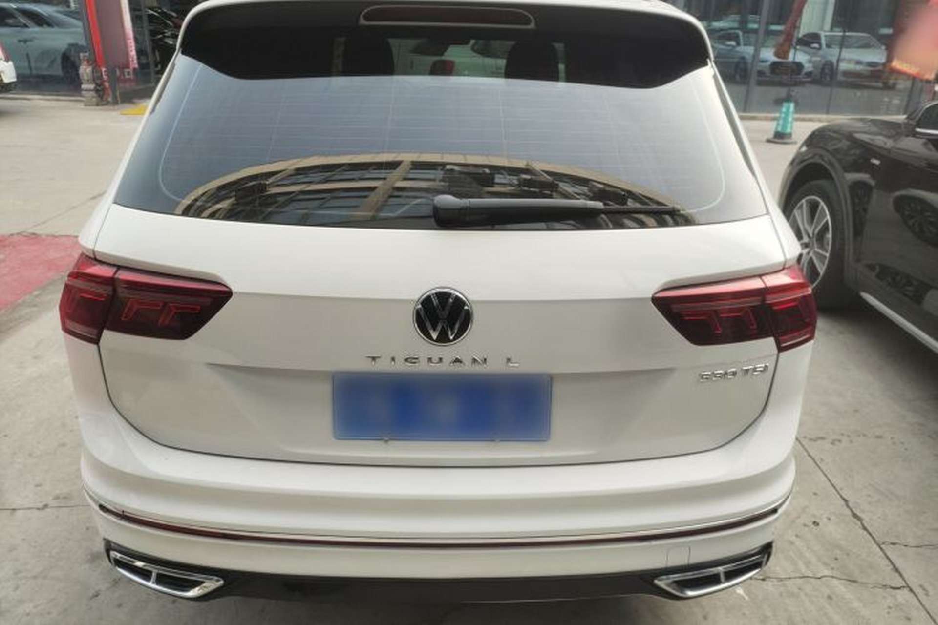 Used Volkswagen Tiguan L 2022 330TSI Automatic Two-Wheel Drive R-Line Enhanced Edition Rear