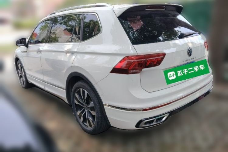 Used Volkswagen Tiguan L 2022 330TSI Automatic Two-Wheel Drive R-Line Enhanced Edition Rear Left 45 Deg
