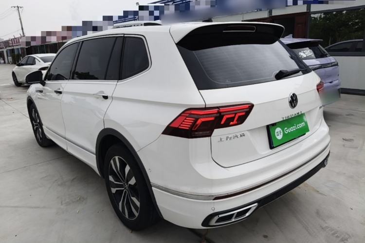 Used Volkswagen Tiguan L 2022 330TSI Automatic Two-Wheel Drive R-Line Enhanced Edition Rear Left 45 Deg