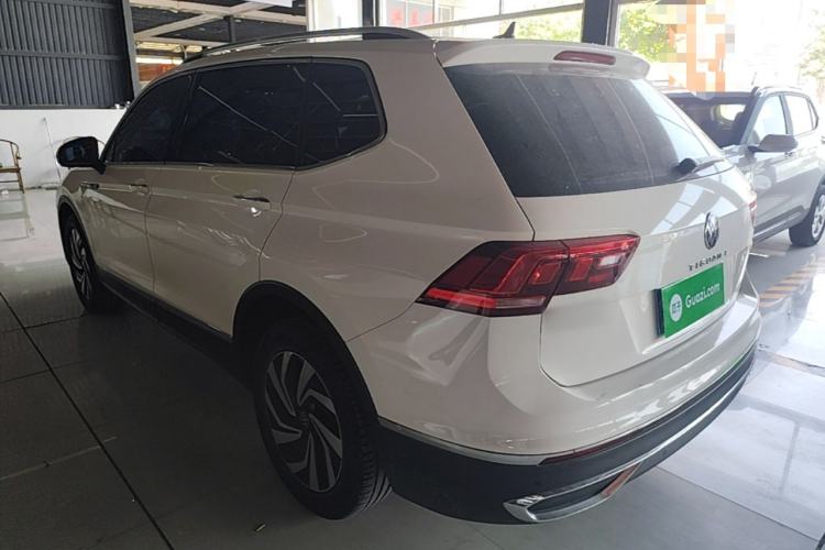 Used Volkswagen Tiguan L 2022 330TSI Automatic Two-Wheel Drive Smart Edition Rear Left 45 Deg
