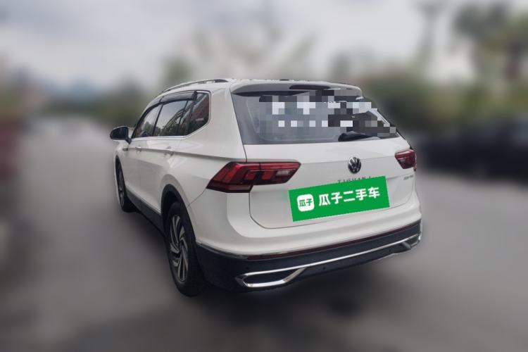 Used Volkswagen Tiguan L 2022 330TSI Automatic Two-Wheel Drive Smart Edition Rear Left 45 Deg