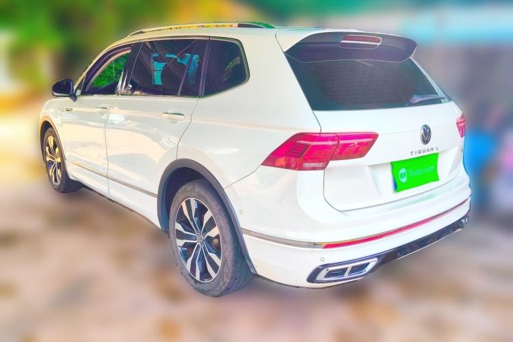 Used Volkswagen Tiguan L 2022 380TSI Automatic All-Wheel Drive R-Line Enhanced Comfort 7-Seater Rear Left 45 Deg