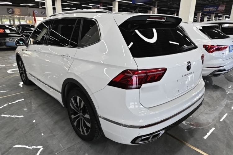 Used Volkswagen Tiguan L 2022 330TSI Automatic Two-Wheel Drive R-Line Enhanced Edition Rear Left 45 Deg