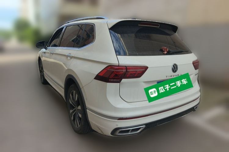 Used Volkswagen Tiguan L 2022 330TSI Automatic Two-Wheel Drive R-Line Enhanced Edition Rear Left 45 Deg
