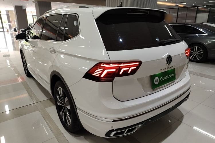 Used Volkswagen Tiguan L 2022 330TSI Automatic Two-Wheel Drive R-Line Enhanced Edition Rear Left 45 Deg