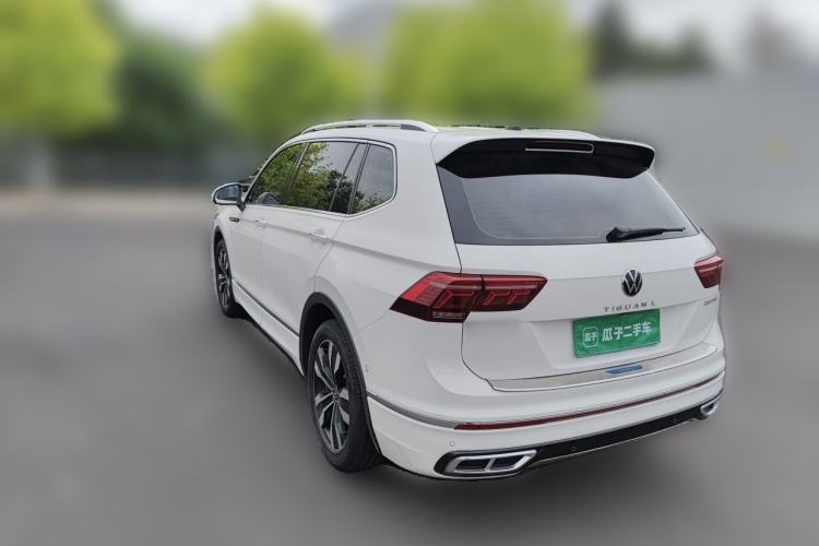 Used Volkswagen Tiguan L 2022 330TSI Automatic Two-Wheel Drive R-Line Enhanced Edition Rear Left 45 Deg