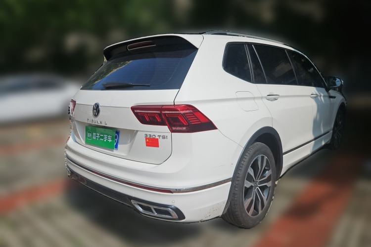 Used Volkswagen Tiguan L 2022 330TSI Automatic Two-Wheel Drive R-Line Enhanced Edition Rear Right 45 Deg