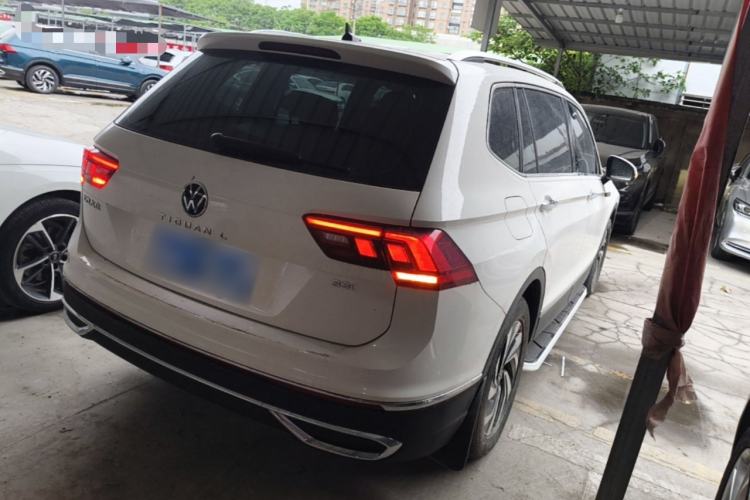 Used Volkswagen Tiguan L 2022 330TSI Automatic Two-Wheel Drive Smart Edition Rear Right 45 Deg