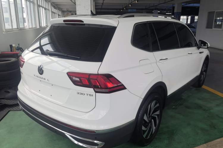 Used Volkswagen Tiguan L 2022 330TSI Automatic Two-Wheel Drive Smart Edition Rear Right 45 Deg