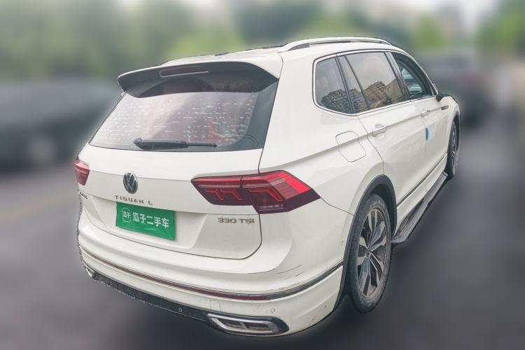 Used Volkswagen Tiguan L 2022 330TSI Automatic Two-Wheel Drive R-Line Enhanced Edition Rear Right 45 Deg