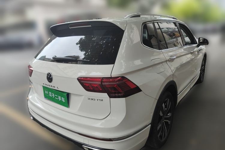 Used Volkswagen Tiguan L 2022 330TSI Automatic Two-Wheel Drive R-Line Enhanced Edition Rear Right 45 Deg