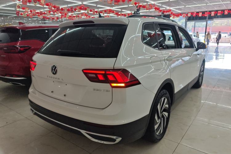Used Volkswagen Tiguan L 2022 330TSI Automatic Two-Wheel Drive Comfort Edition Rear Right 45 Deg